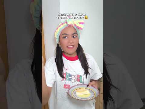 Abigail prende tutto troppo alla lettera 😅 #feyyepez #abigail #comedy thumbnail