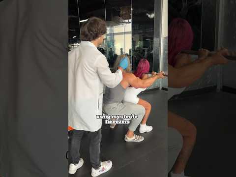 Cloning a Bodybuilder’s Girlfriend in a DNA Laboratory 👨‍🔬🧬 thumbnail