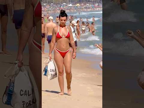 ?? Leblon Beach A Windy Day thumbnail