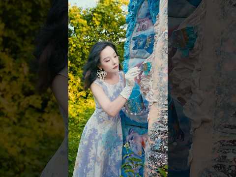Amidst the clamor of the world, I hold dear this sliver of silence #painting #art thumbnail