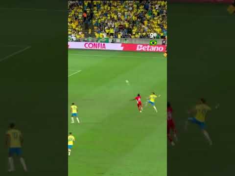 EDERSON QUASE FOI ENCOBERTO, MAS CONSEGUIU EVITAR O PIOR | #shorts | ge.globo thumbnail