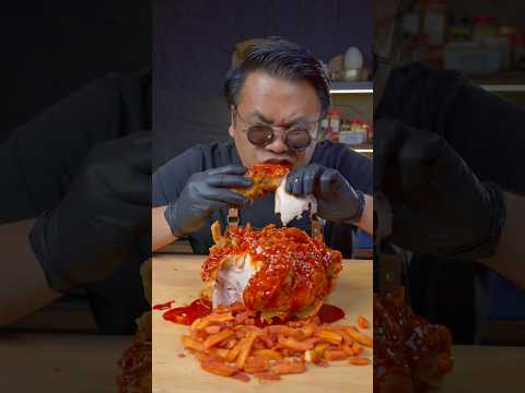 ทำไก่ทอดที่เผ็ดที่สุดในโลก กินคู่กับ MADMAXX #shorts #Food #mukbang thumbnail
