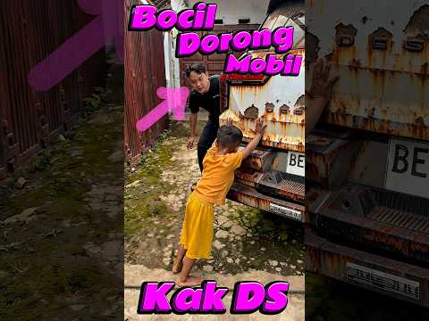 Bocil dorong Mobil kak DS #comedy #minivlog #anakdesa #mobil #mogok thumbnail