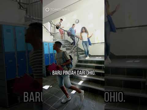 Wanita 28 Tahun Menyamar Jadi Anak SMA 2 Minggu #shorts thumbnail