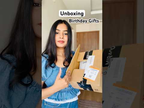 Unboxing Birthday Gifts ? #crafteraditi #unboxing #shorts #birthdaygift #miraggio @CrafterAditi thumbnail