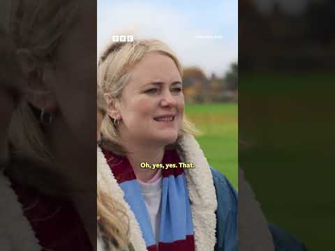 When your mum discovers ChatGPT - BBC thumbnail