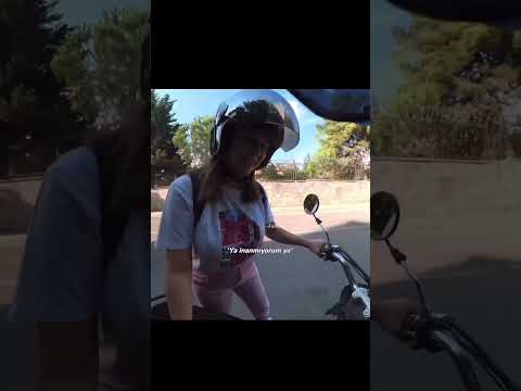 Yolda kalan 50cc’ye yardım ettim thumbnail