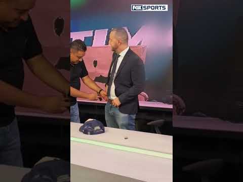 ¡Así celebra CARLOS HERMOSILLO el CAMPEONATO de CRUZ AZUL! thumbnail
