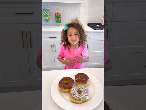 Kids learn to wash their hands before they eat thumbnail