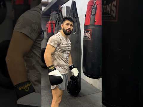 Which one? 😳😂☠️ #mma #martialarts #ufc #bjj #jiujitsu #sambo #wrestling #funnyshorts #markmugen thumbnail