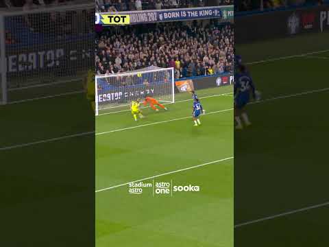 Richarlison pulls it back to 2-1 at the Bridge ? #AstroPL thumbnail