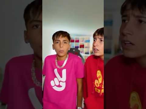 ¿La cara de Iker cuando guille dice beso Valeria y Iker derrepente dice besos, y mira a Valeria? thumbnail