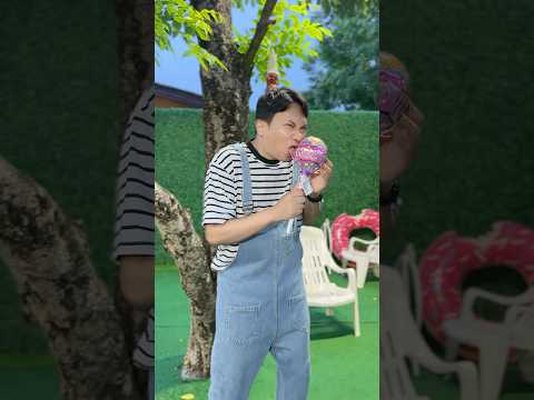 ว่าจะเลิก.. #ตลก #โบ๊ะบ๊ะshorts #พี่นาว thumbnail