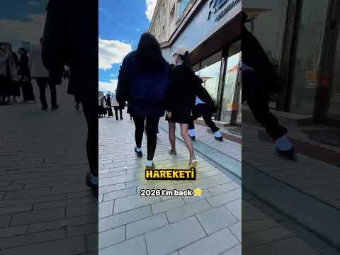 Aynı Hareketi 1 Yıl Sonra Tekrar Denedi 😳 thumbnail