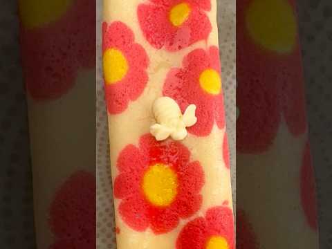 How to make a flower pancake with a butter bee #pancake #crepe #bee thumbnail