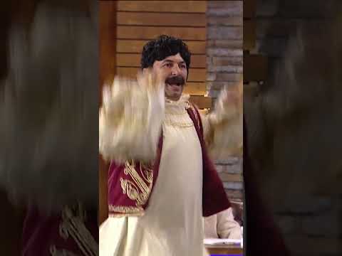 Paşa Abi'den Pandomim!😁 #Shorts #bkm #komedi #güldürgüldürshow thumbnail