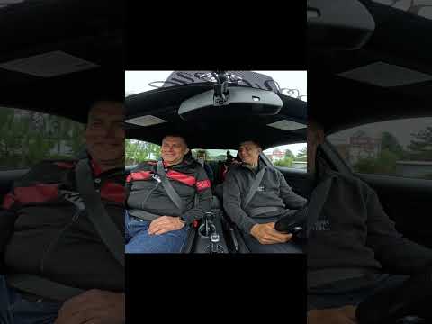 Przewiozłem ostatni raz nowych właścicieli Mustanga thumbnail