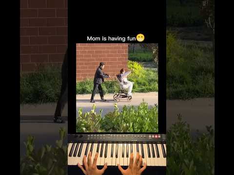Baby and the Mom is enjoying 😄 thumbnail