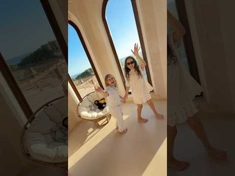 Who Gets The Biggest Room? #jonathanjoly #shorts thumbnail