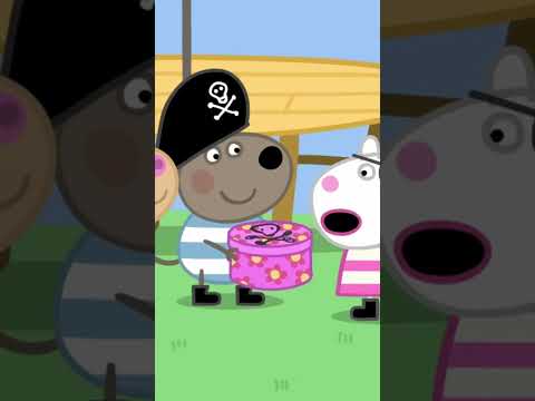 Peppa Pig and Friends Dress Up as PIRATES! 🏴‍☠️ #peppapig #shorts thumbnail