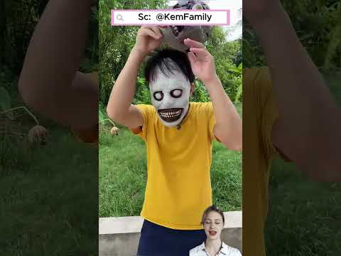 👻🤣 Bố Thật Hay Là Ma? #shorts thumbnail