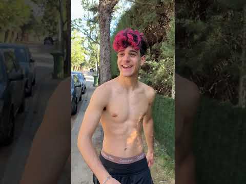 TENGO 3 VIDAS y SALVO a las PERSONAS que lo NECESITAN! thumbnail