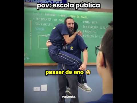 ele foi chorar pro professor kkkkk l #engraçado #humor #escola #shorts thumbnail