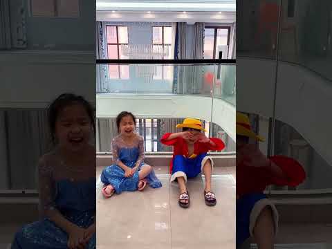 路飞被小孩吓到了#海贼王#路飞 thumbnail