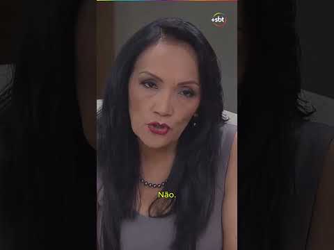 Lorena tenta se infiltrar na mansão de Marco Aurélio como sua nova enfermeira particular. thumbnail