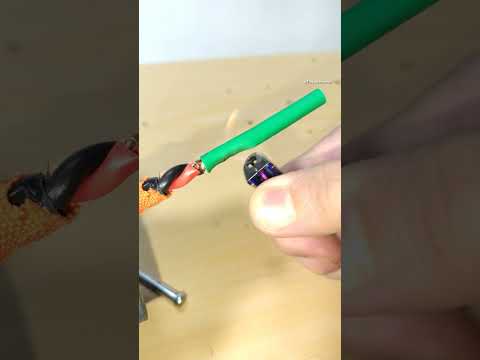 A Great  Wire Twisting Trick from a Veteran Electrician that Will Come in Handy #diy #electrician thumbnail
