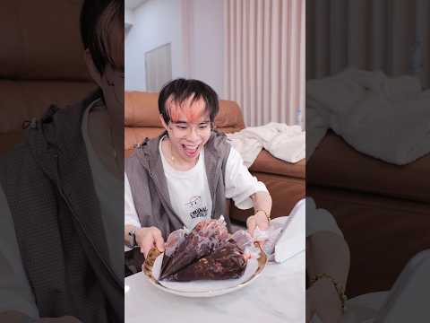 me: when movie time! thumbnail