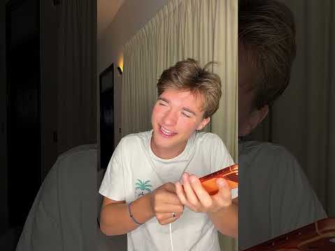 Charging ur phone 🪫📱 thumbnail