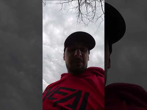 ZNALAZŁ SKRADZIONY MOTOCYKL! #shorts #viral #funny thumbnail