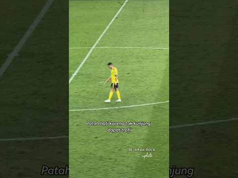 Momen Ronaldo tolak pengaluangan medali ? thumbnail