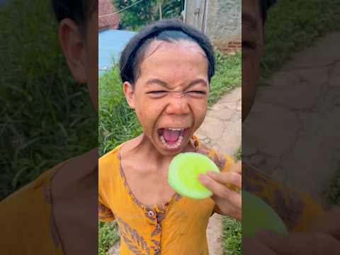 Ini rambut nenek dingdong joker lucu #diy #kreatif #viral #art #craft thumbnail