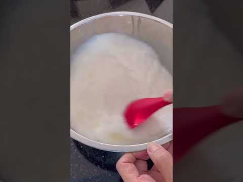 Steamed White Sugar Cake | Pak Tong Gou | 传统白糖糕#youtubeshorts #desserts #shorts thumbnail