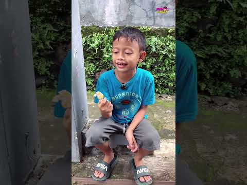 PERMEN LOLIPOP TIAN DI MINTAIN TEMAN TEMAN😁🙏 #comedy #hiburansegar #funny #shorts #humor thumbnail