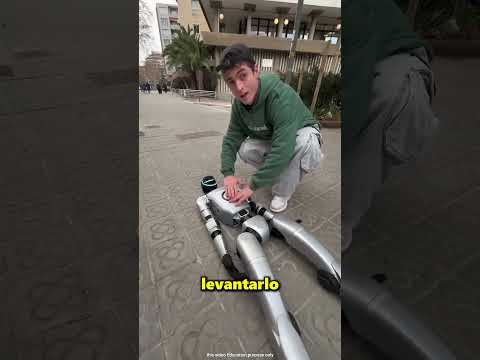 Este Robot Se Quedó Sin Batería 😱 thumbnail