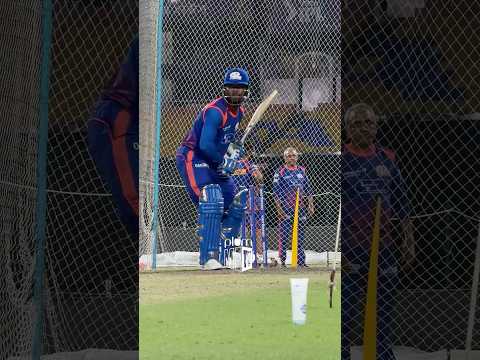 करारा ????! ⚡ | #MumbaiIndians #OneFamily #TATAIPL thumbnail