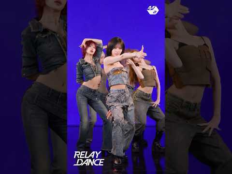 컨셉 찰떡으로 소화한다는 단발 걔 빌리 문수아 | 릴레이댄스 thumbnail