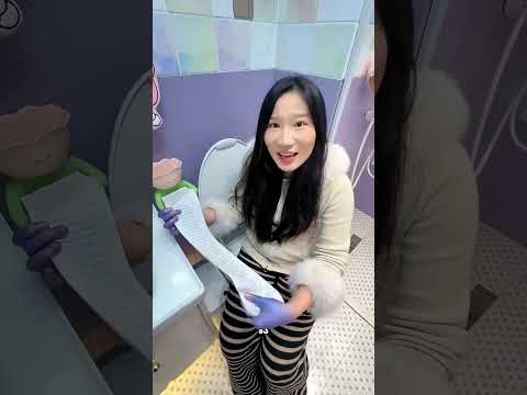 دخل الحمام واتلخبط في كل حاجة… والنهاية ضحكتنا كلنا! 😂🚿 thumbnail