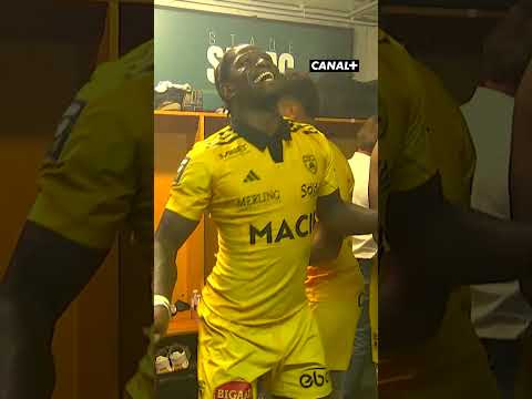 Andy Timo ambiance le vestiaire de La Rochelle 🕺 #rugby thumbnail