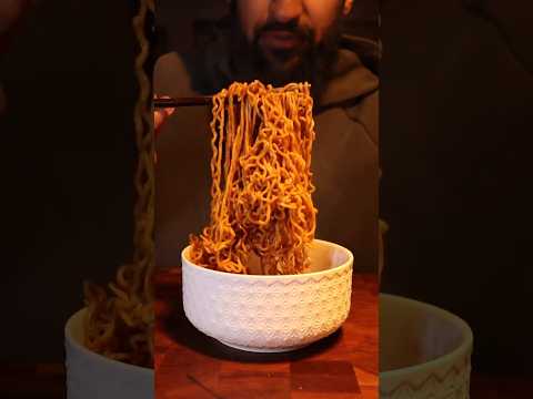 Protein Ramen vs Regular Ramen… Which Is Better? thumbnail