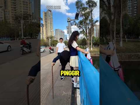 Semua Orang Kaget Setelah Kakek Ini Keluar dari Sungai! #viral #trending thumbnail