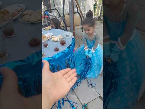 Masanın püsküllerini kopardılar😂 #aboneolmayiunutmayin #keşfetbeniöneçıkar #kesfeteyyiz #funny thumbnail