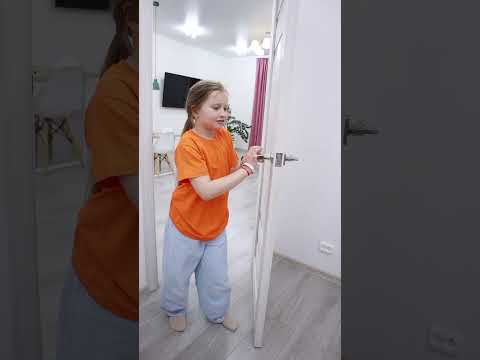 Family dance ??? Tiktomiki short video thumbnail