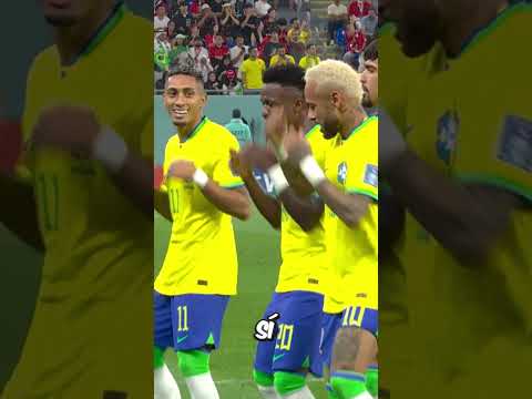 Neymar al final sí va a ir al mundial, y panini va a quebrar. thumbnail