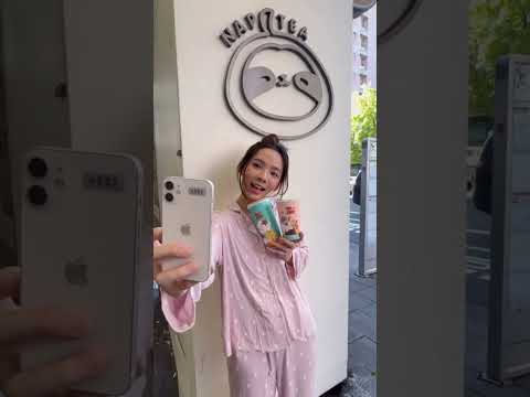 亞洲詭異睡衣女街頭奔跑實錄🤫♥ 滴妹 thumbnail