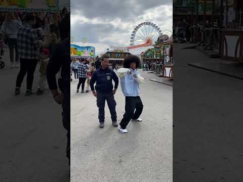 He didn’t wanna dance ? #fy #fürdich #fyp thumbnail