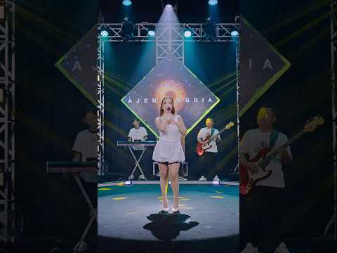 Cukup Yank.!! #cukupyank #ajengfebria #balasanlaguyank #anekasafarirecords #yank #dangdut #shorts thumbnail
